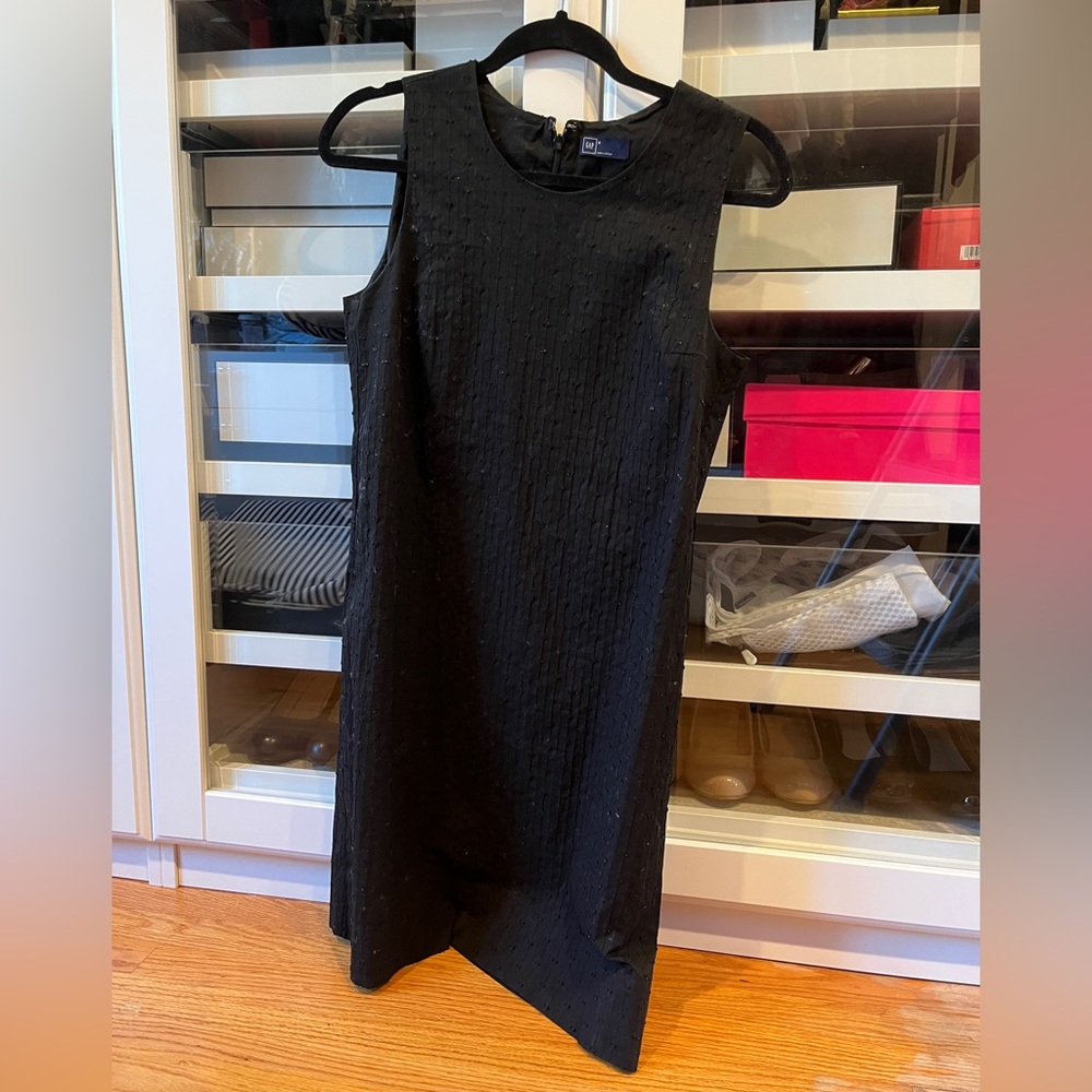 GAP black dress appropriate for office work